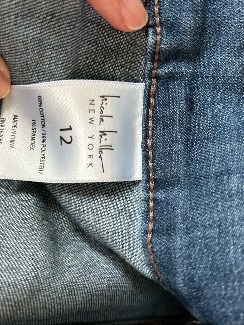 Nicole Miller Women’s Mid-Blue Denim High-Waist Shorts SoHo High rise - Picture 4 of 4